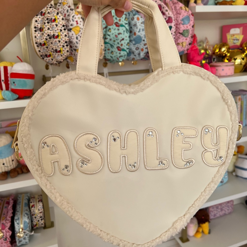 Stoney Clove Lane Heart Tote with Sherpa Outline